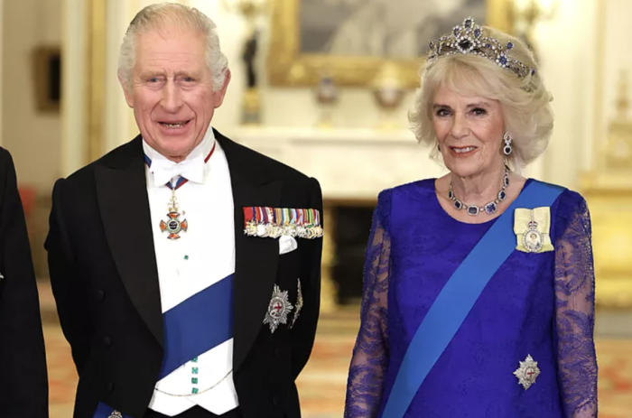 英国国王查尔斯坚持办盛大加冕礼，想成为“人民的国王”？三天庆祝活动已揭晓