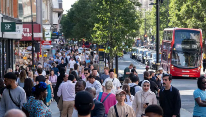 英国2024年净移民数量比前年大幅下降