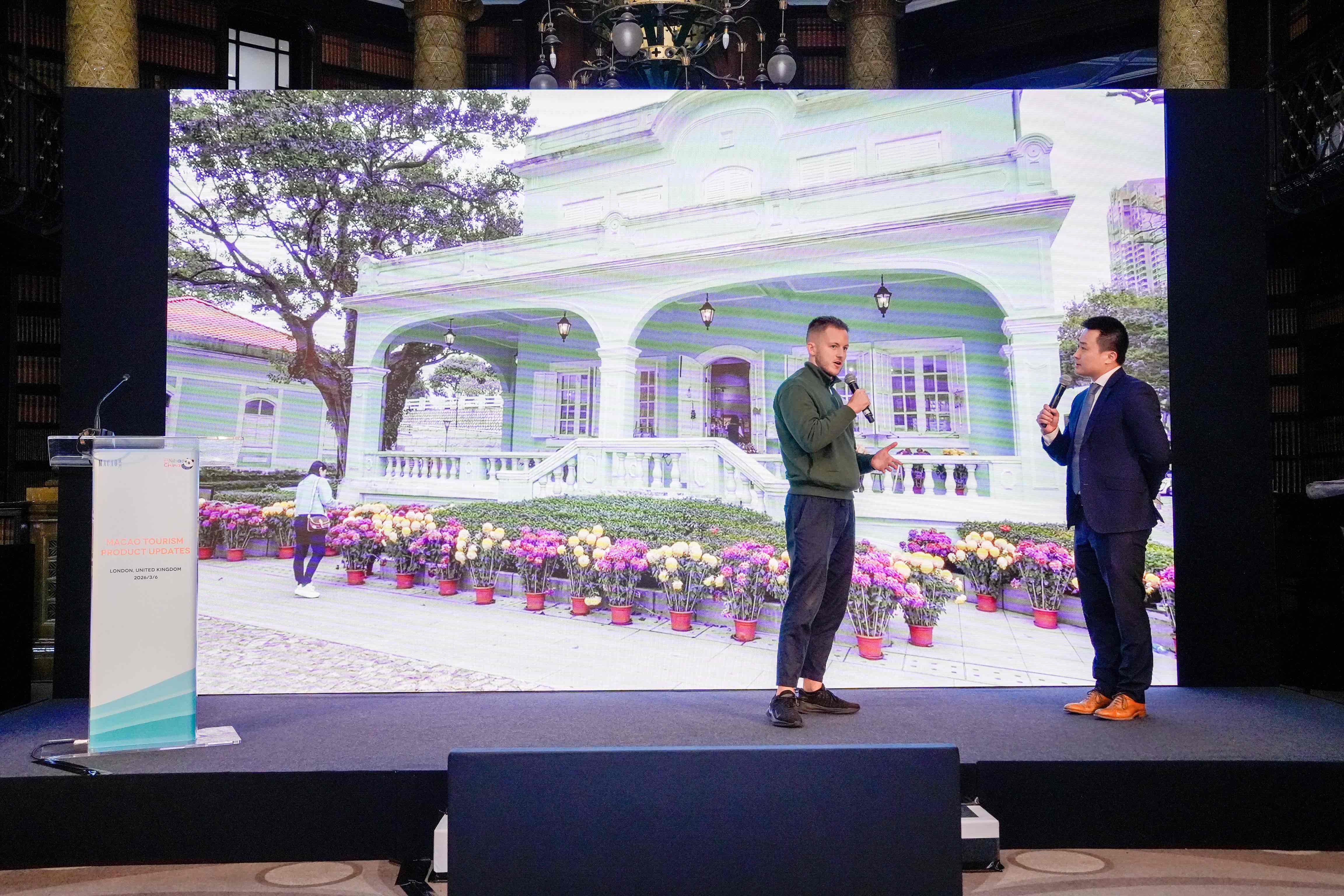 11 Harry Jaggard (left) speaking about his experience in Macao.jpeg